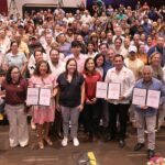 Reciben 648 familias veracruzanas constancias de finiquito de créditos FOVISSSTE